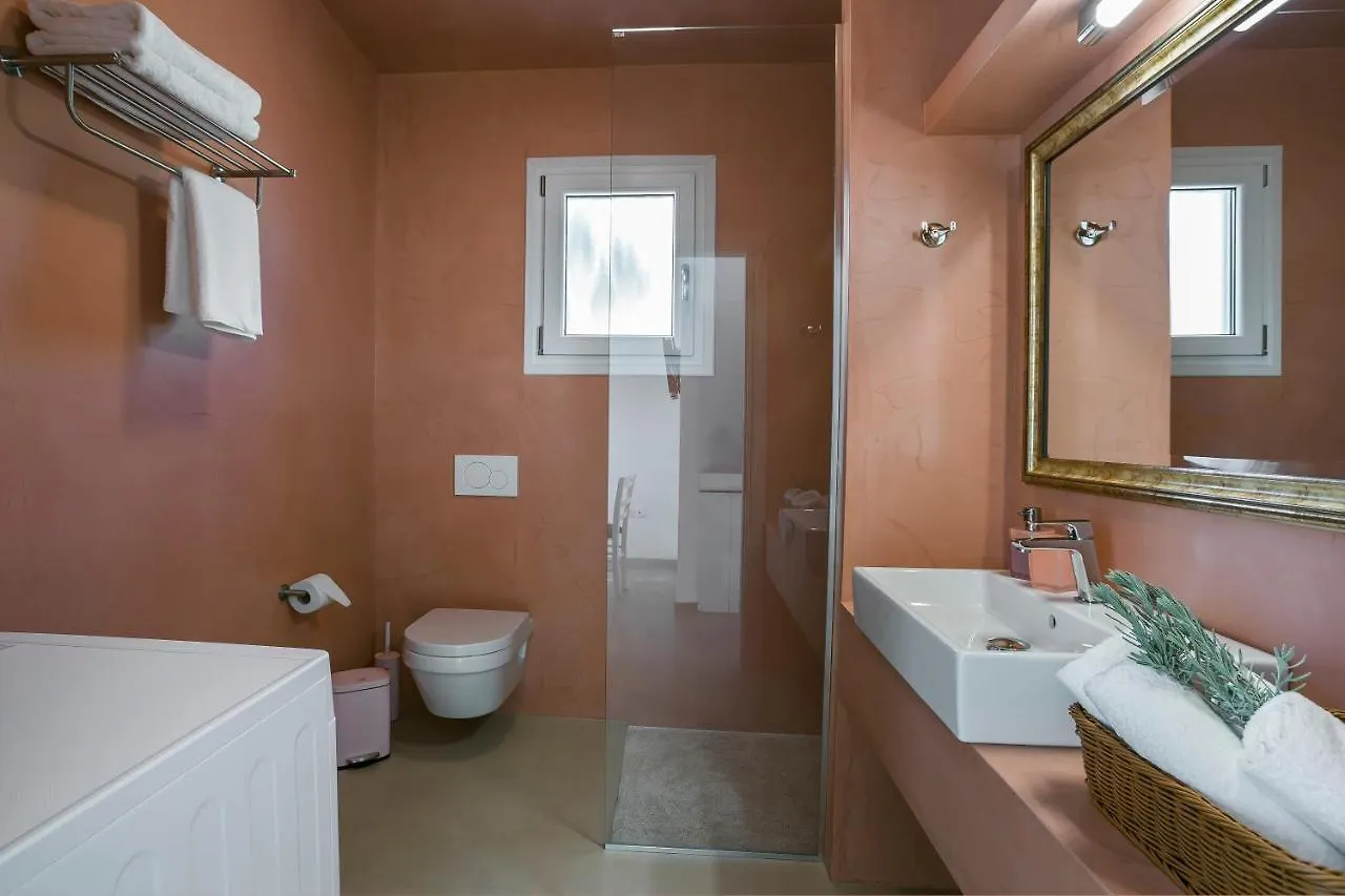 Apollonides Seafront Villa1 Aoede Lixouri Willa
