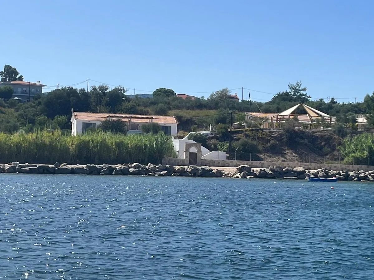 Willa Apollonides Seafront Villa1 Aoede Lixouri