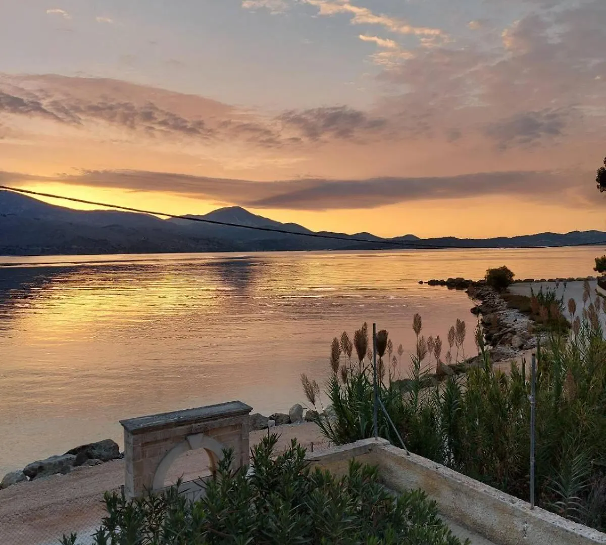 Apollonides Seafront Villa1 Aoede Lixouri